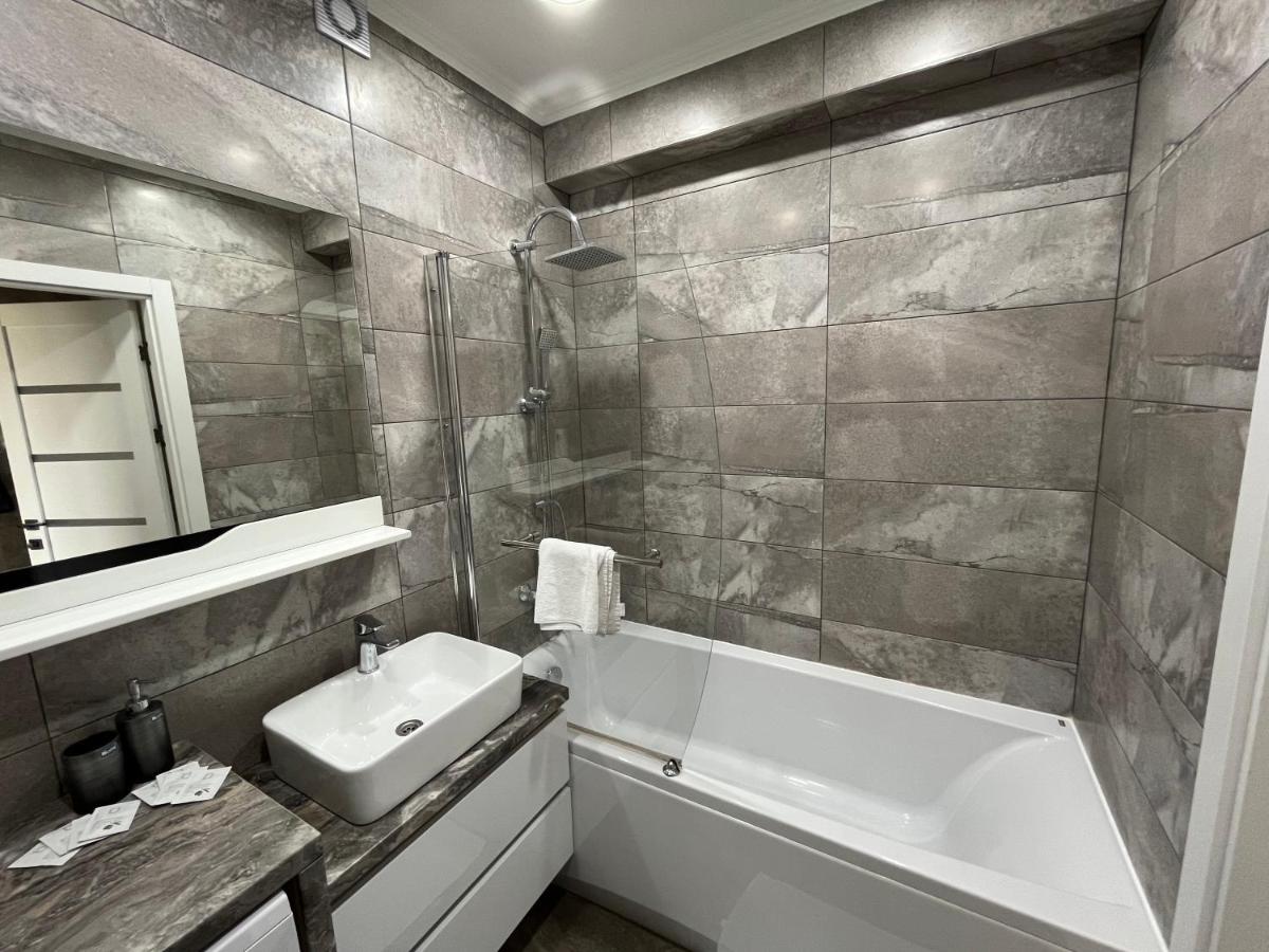 Dendrarium Park Apartment Kisinyov Kültér fotó